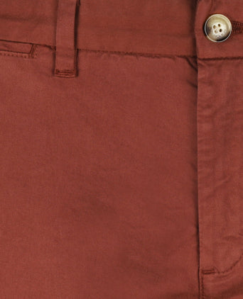 Chino Garment Dyed Slim Fit | Chesnut