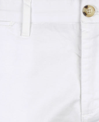 Chino Garment Dyed Modern Fit | White