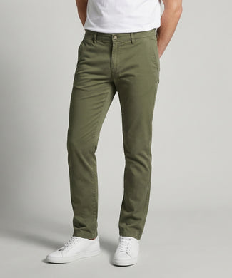 Chino Garment Dyed Modern Fit | Light Olive Chino Garment Dyed Modern Fit | Light Olive