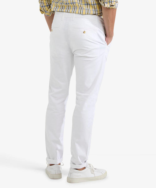 Chino Garment Dyed Modern Fit | White