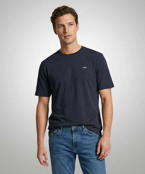 Essential MCG Embr T-Shirt | Navy