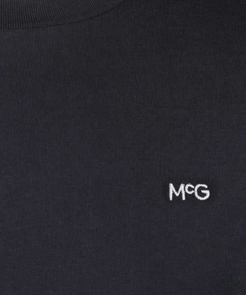 Essential MCG Embr T-Shirt | Navy