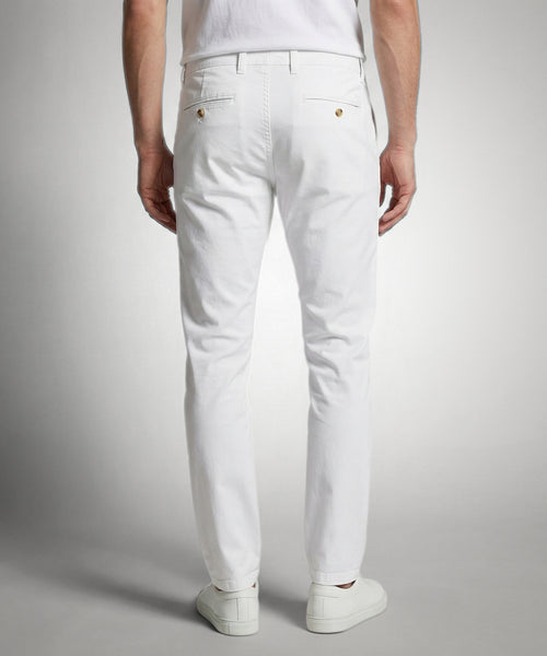 Chino Garment Dyed Modern Fit | White
